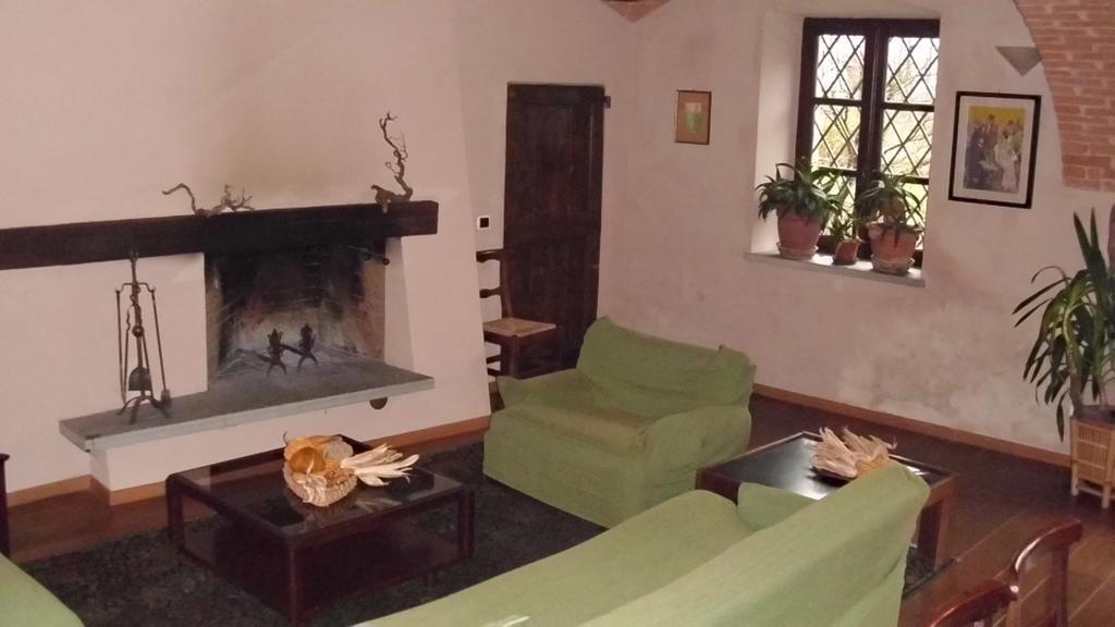 Locanda Del Molino Vecchio Magliano Alfieri Δωμάτιο φωτογραφία